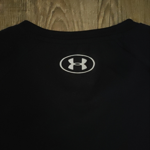 Under Armour 2.0 Tech Graphic Men's T-shirt Size Small Black Athletic Loose Fit - Picture 15 of 15